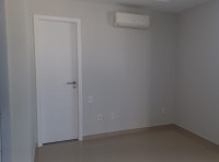 9 Cobertura, Quarto