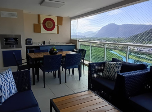 Apartamento Mobiliado à Venda na Barra da Tijuca
