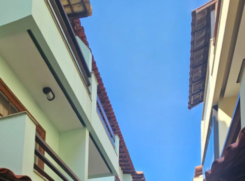 Venda de CASA Triplex, 197m² no Condomínio Laguna Parque