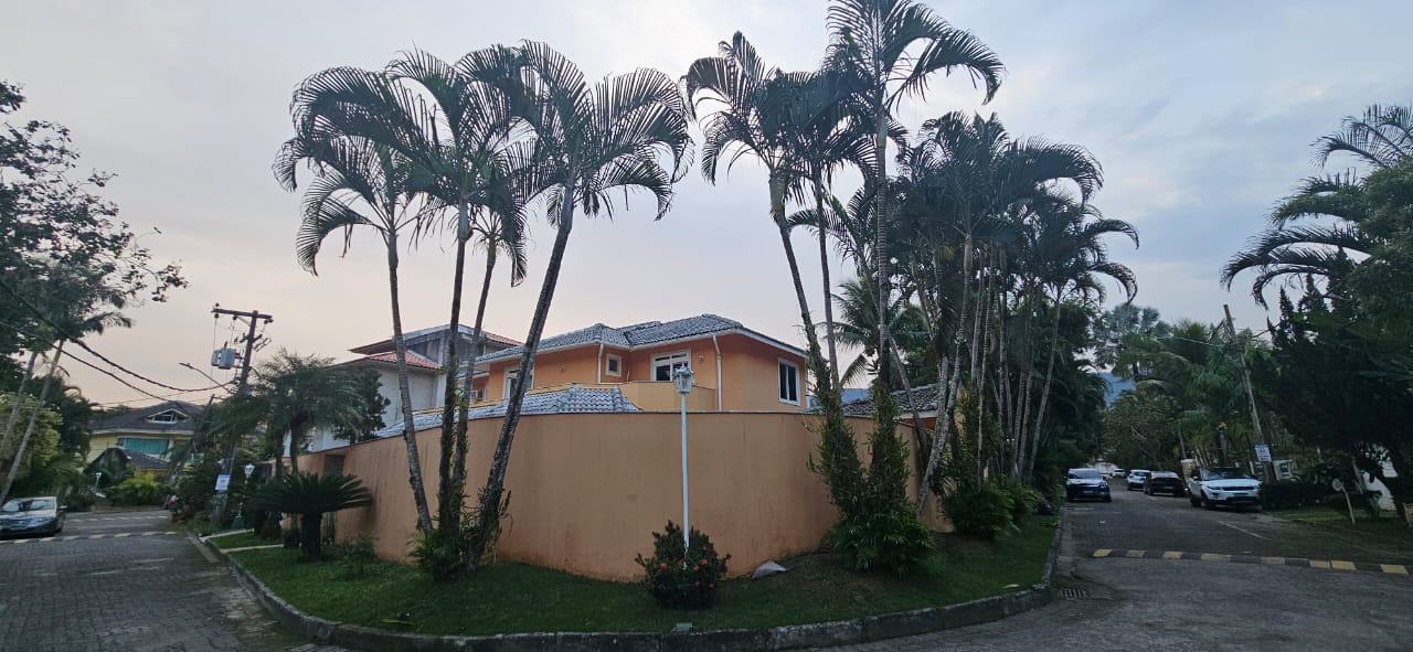 Casa de Alto Padrão à Venda, Porteira fechada, GRANDE OPORTUNIDADE