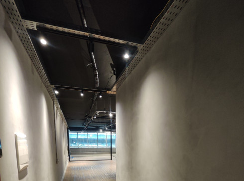 Alugo Sala Comercial 201m² no condominio SELETTO BUSINESS DOC
