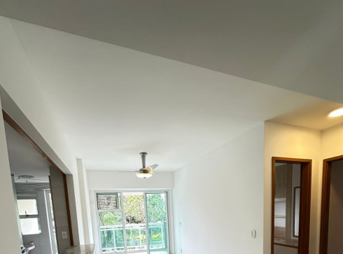 Alugo Apartamento 2 Quartos, 66m² Condomínio Blue Land, Barra da Tijuca