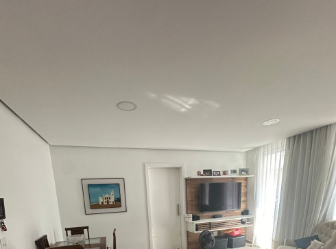 APARTAMENTO À VENDA 1 QUADRA DA PRAIA DO RECREIO