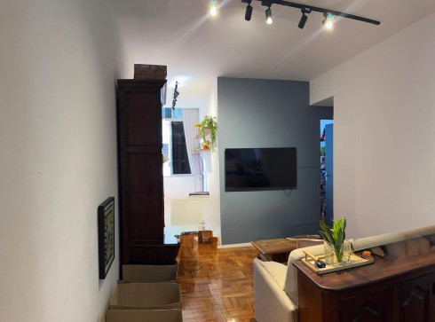 Vendo Apartamento 1 Quarto c/ Vaga –  RUA CORREA DUTRA EXCELENTE LOCALIZAÇÃO!