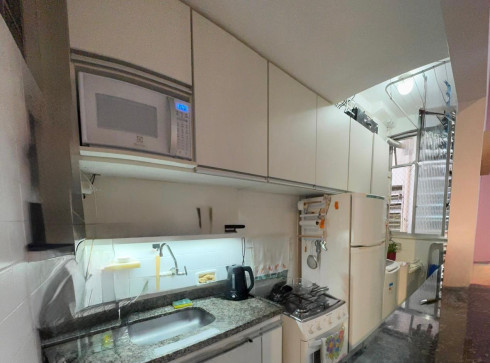 Vendo Apartamento 1 Quarto c/ Vaga –  RUA CORREA DUTRA EXCELENTE LOCALIZAÇÃO!