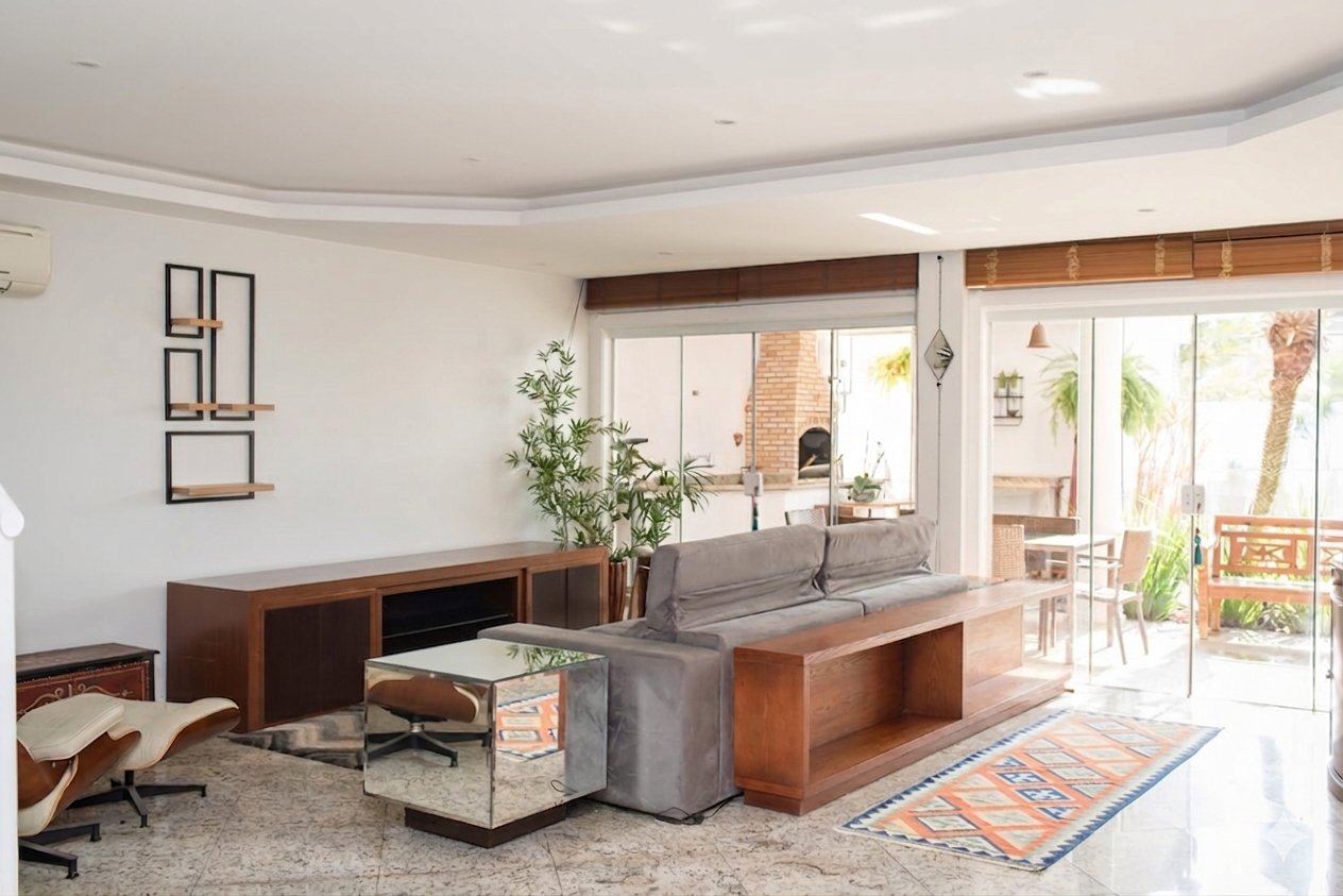 ALUGUEL | CASA TRIPLEX | VIVENDAS DO SOL