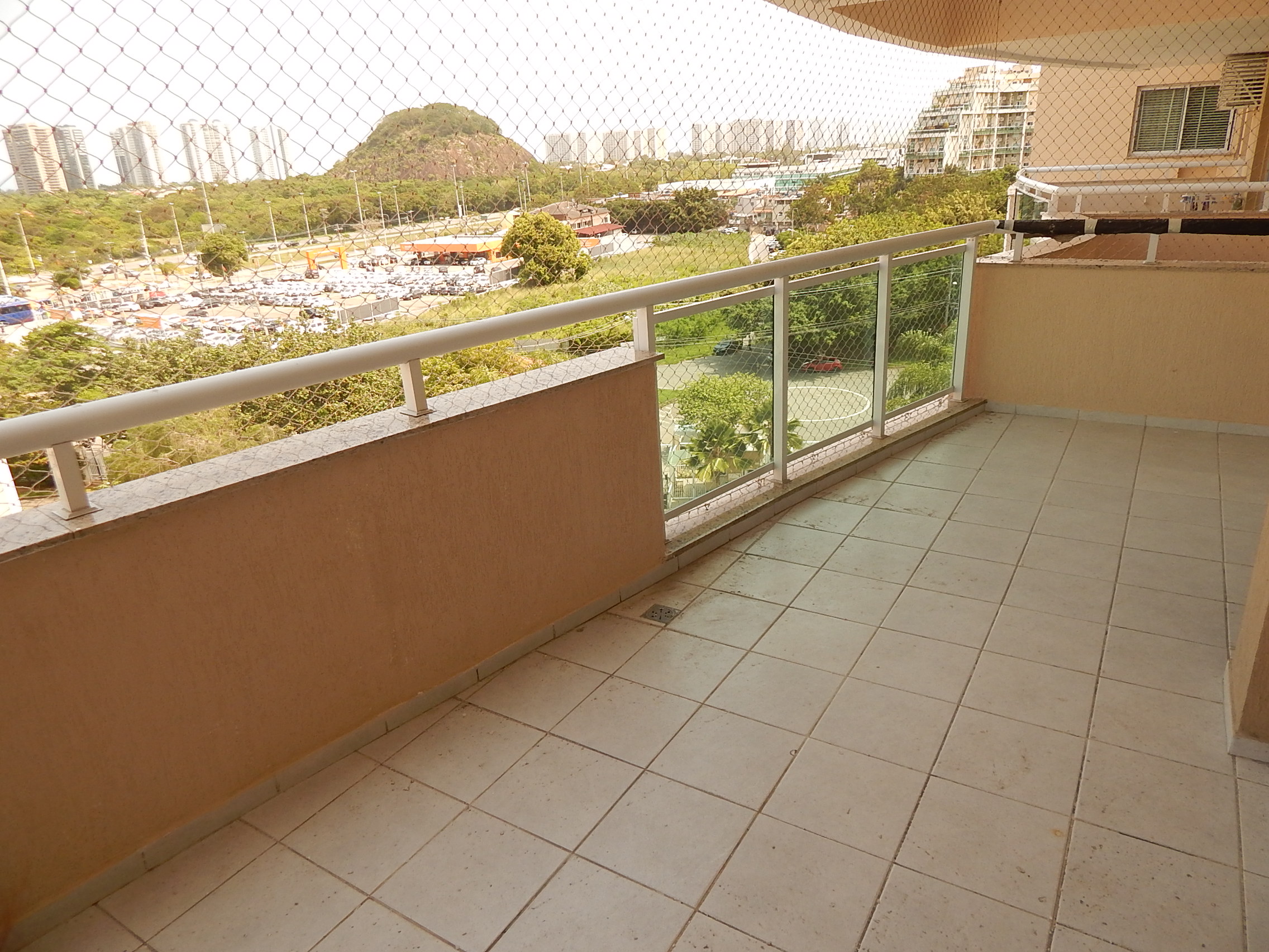 Apto para alugar no Condomínio Ventanas - Na Barra da Tijuca