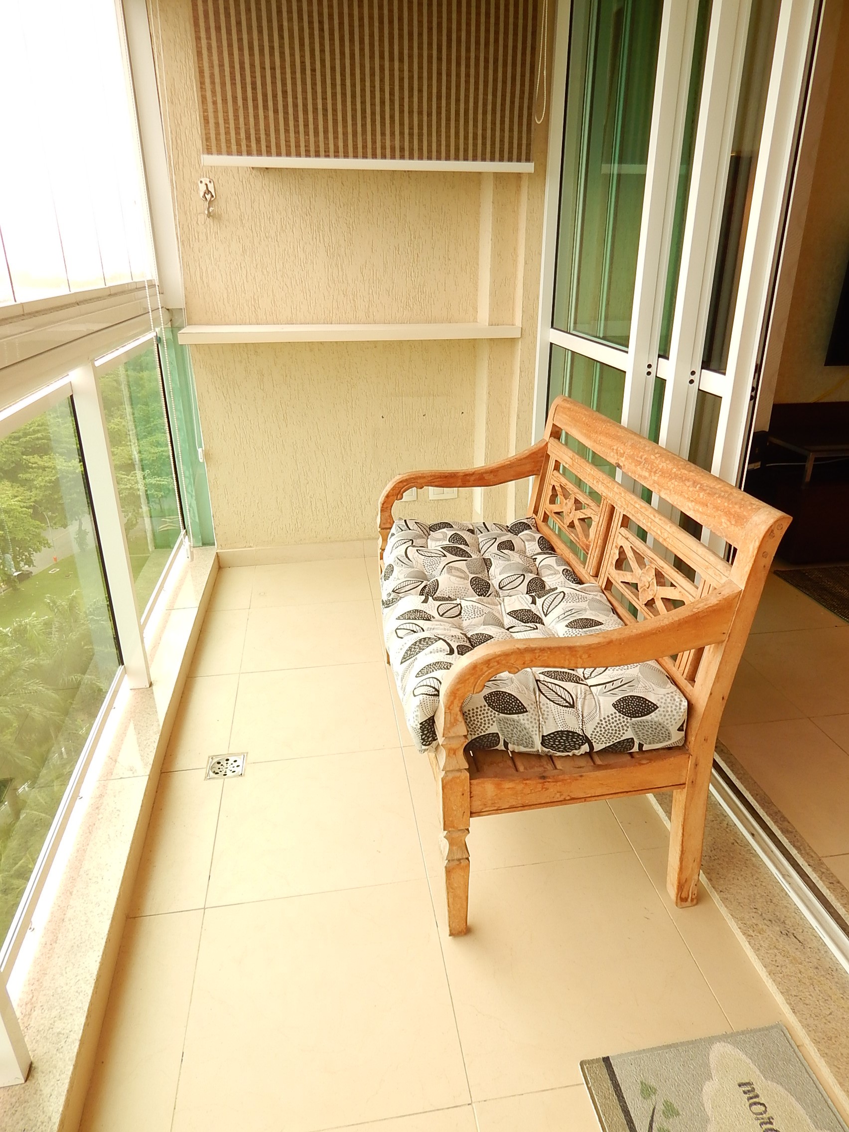 Apartamento para Alugar no Condomínio PRAIA DE ITAUNA— Barra da Tijuca